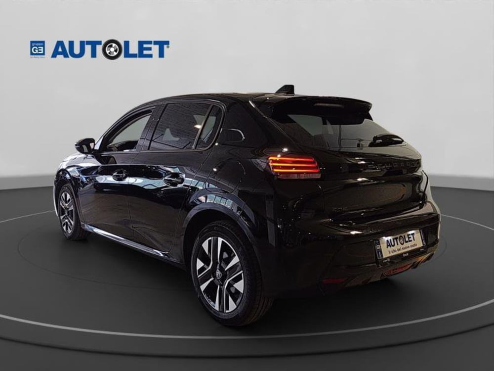 Peugeot 208 usata a Genova (8)