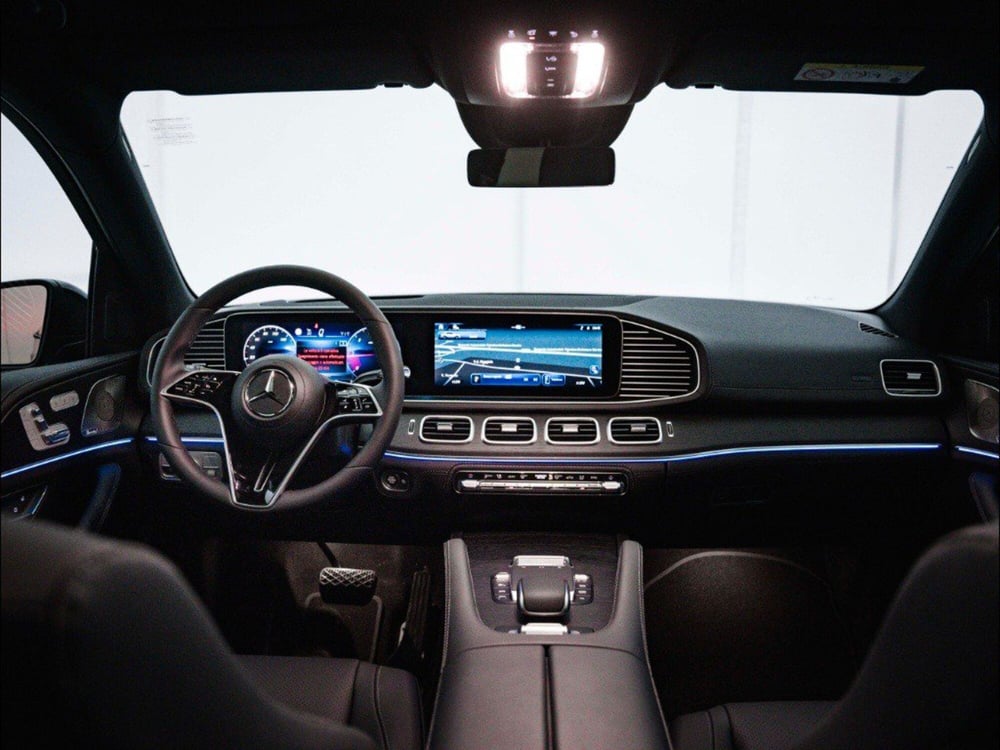 Mercedes-Benz GLE SUV nuova a Macerata (17)