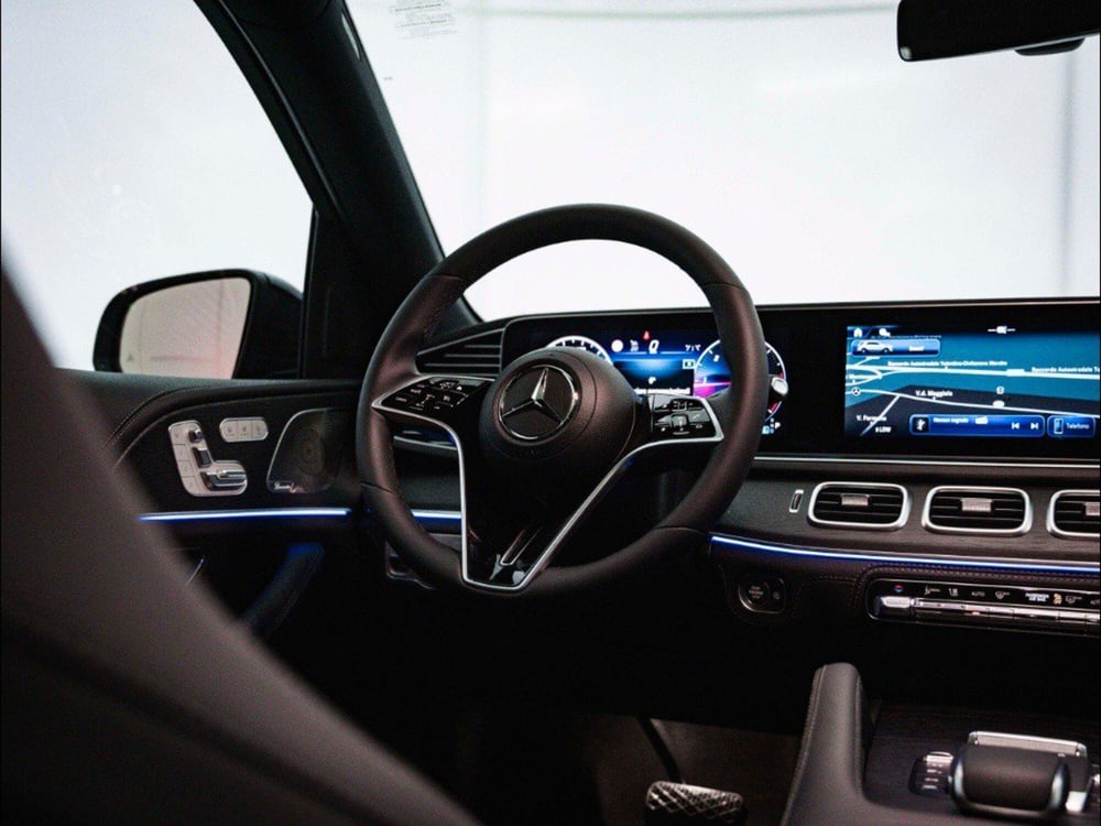 Mercedes-Benz GLE SUV nuova a Macerata (18)