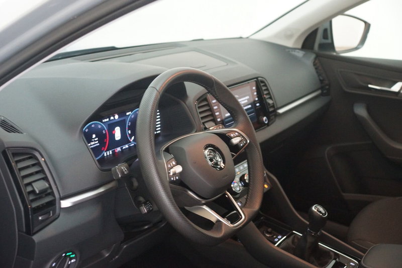 Skoda Karoq usata a Torino (11)