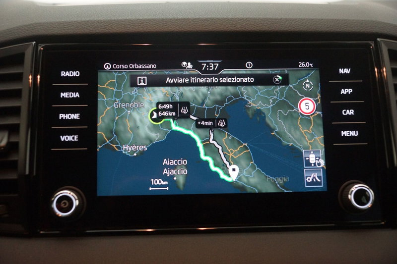 Skoda Karoq usata a Torino (17)