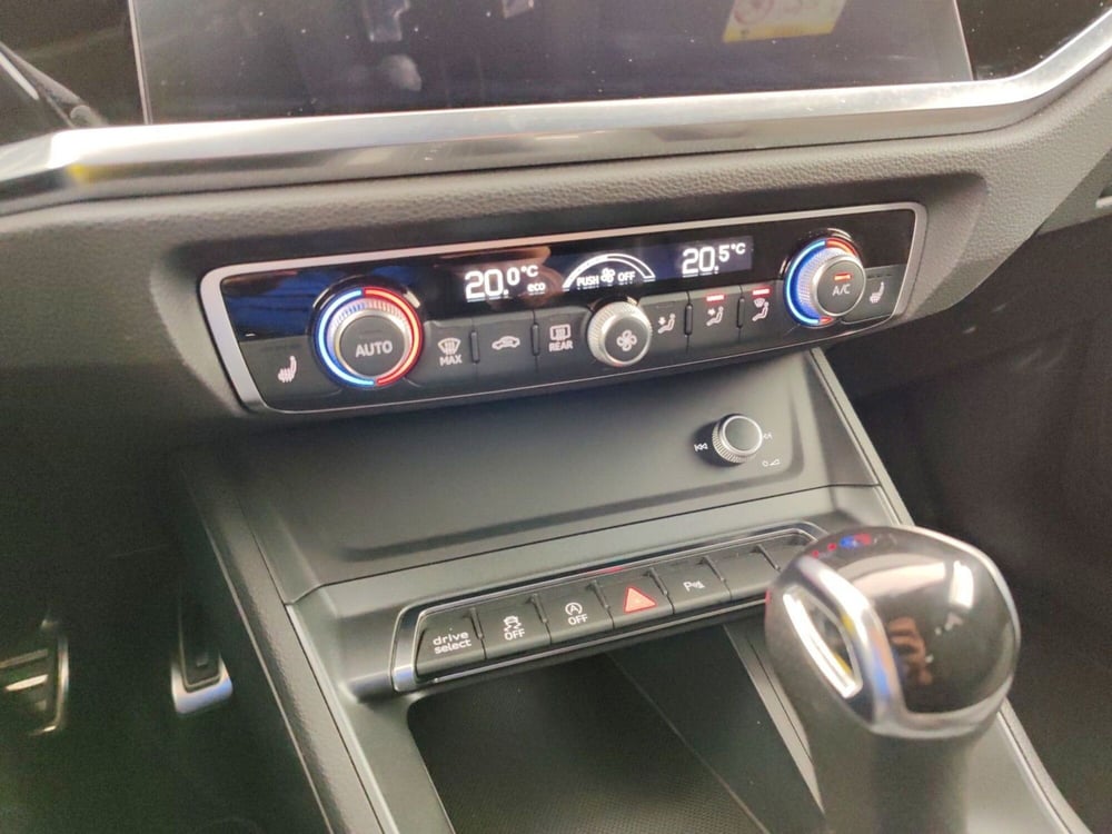 Audi RS Q3 Sportback usata a Massa-Carrara (13)