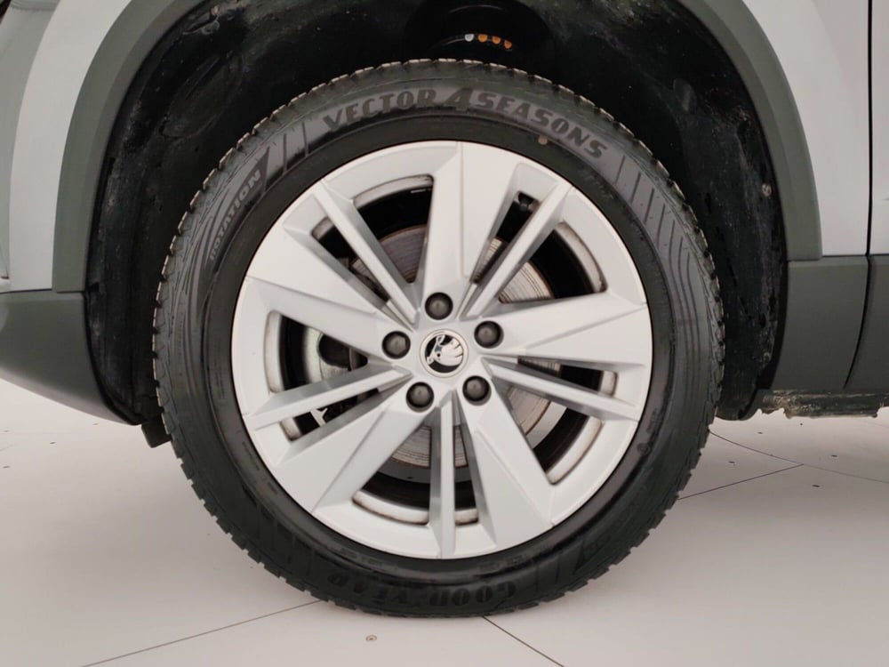 Skoda Karoq usata a Massa-Carrara (6)