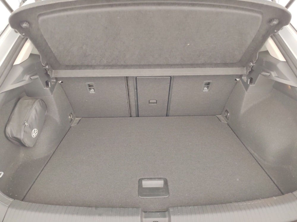 Volkswagen T-Roc usata a Massa-Carrara (16)