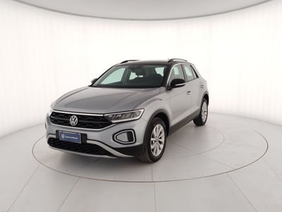 Volkswagen T-Roc 1.0 TSI Life del 2022 usata a Massa