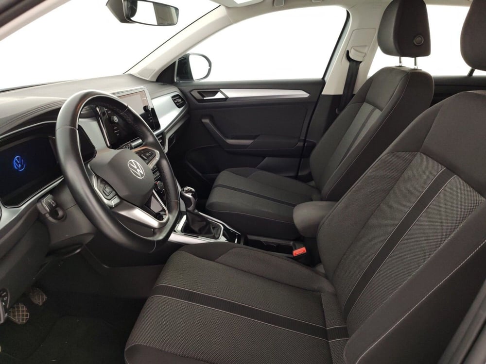 Volkswagen T-Roc usata a Massa-Carrara (7)