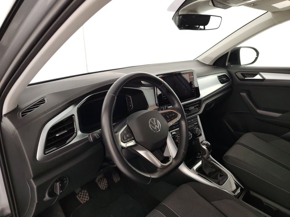 Volkswagen T-Roc usata a Massa-Carrara (8)