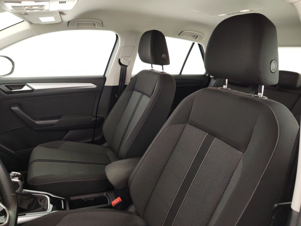 Volkswagen T-Roc usata a Massa-Carrara (9)