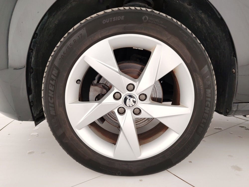 Skoda Kamiq usata a Massa-Carrara (6)