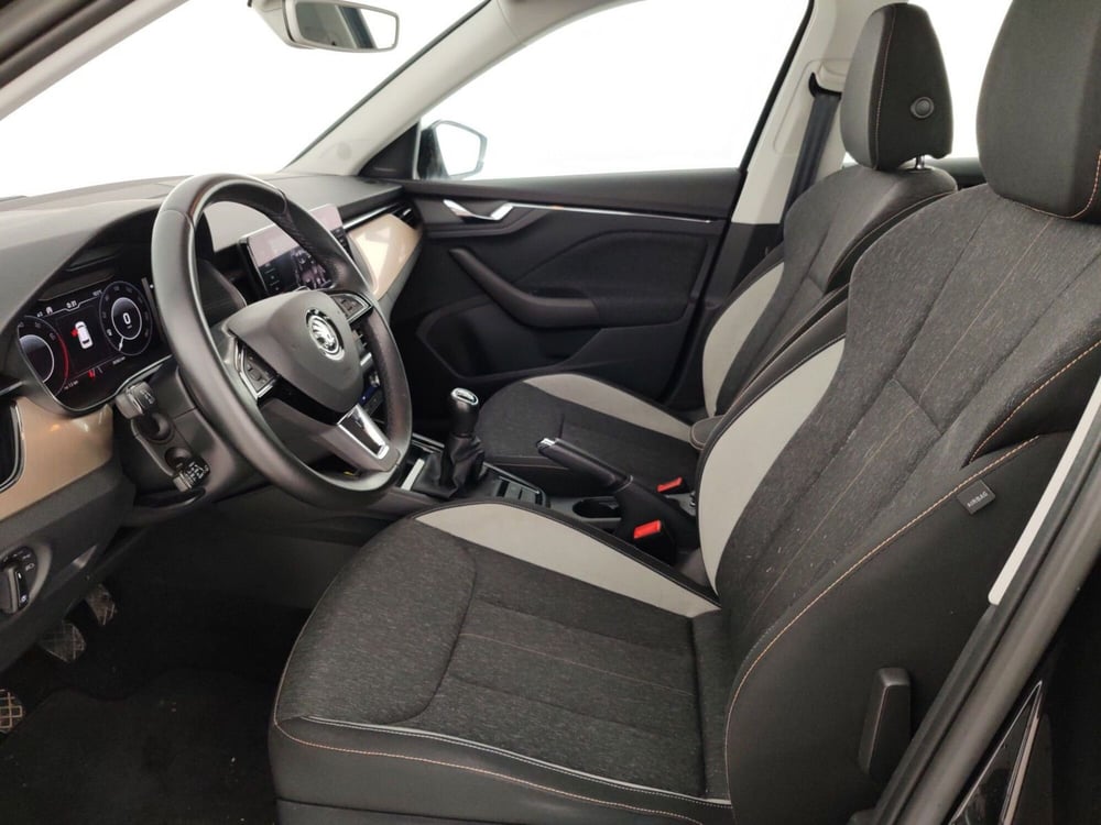 Skoda Kamiq usata a Massa-Carrara (7)