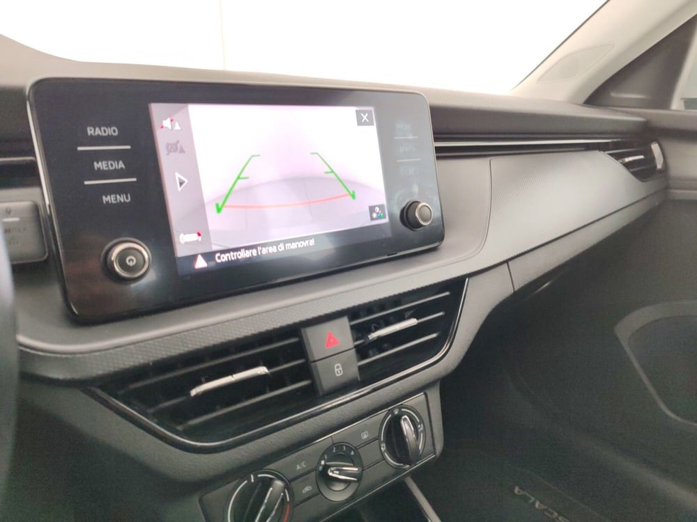 Skoda Scala usata a Massa-Carrara (14)