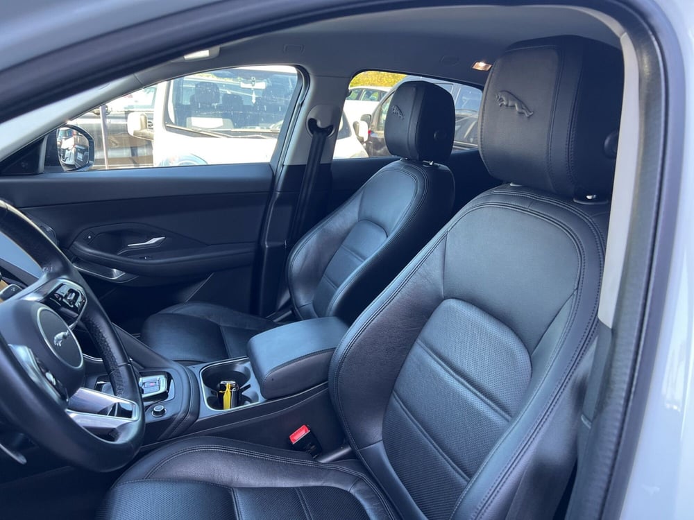 Jaguar E-Pace usata a Arezzo (3)