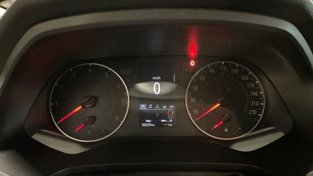 Renault Captur usata a Varese (8)