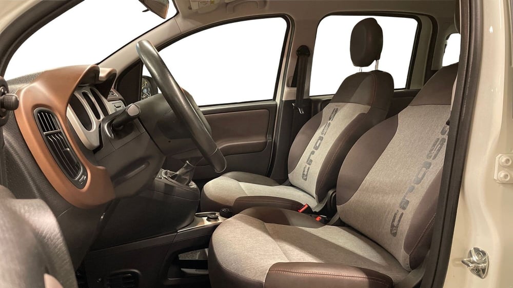 Fiat Panda Cross usata a Varese (11)