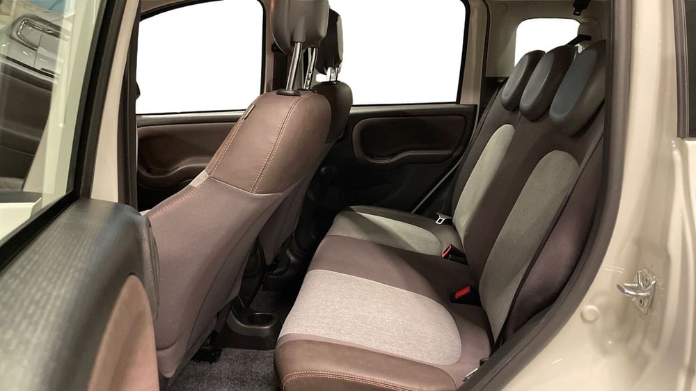 Fiat Panda Cross usata a Varese (12)