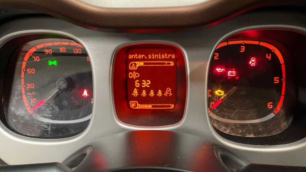 Fiat Panda Cross usata a Varese (8)