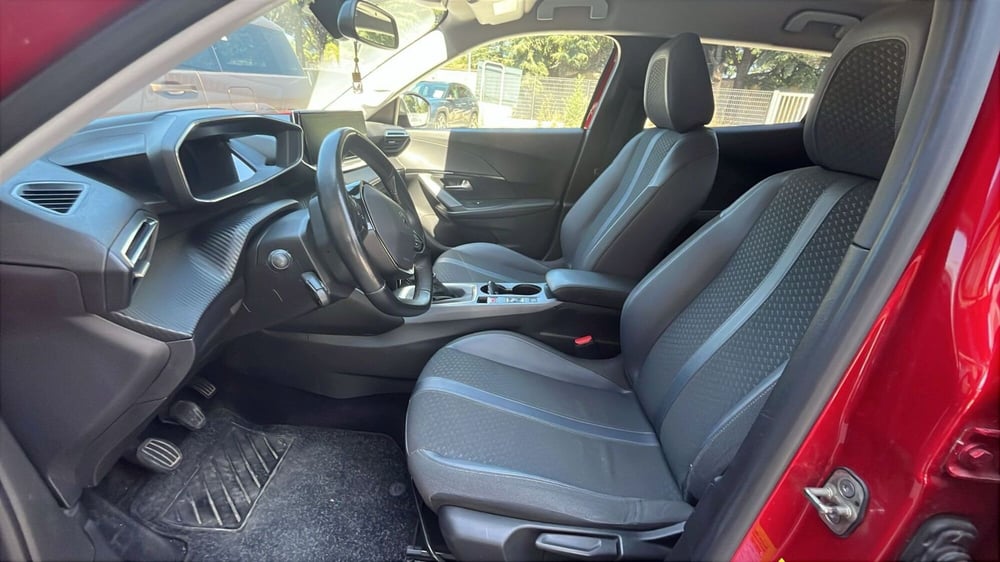 Peugeot 2008 usata a Massa-Carrara (5)