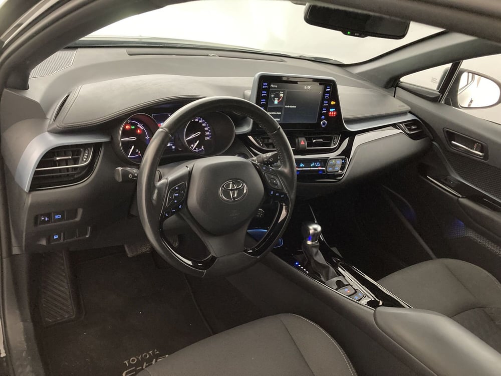 Toyota Toyota C-HR usata a Barletta-Andria-Trani (10)