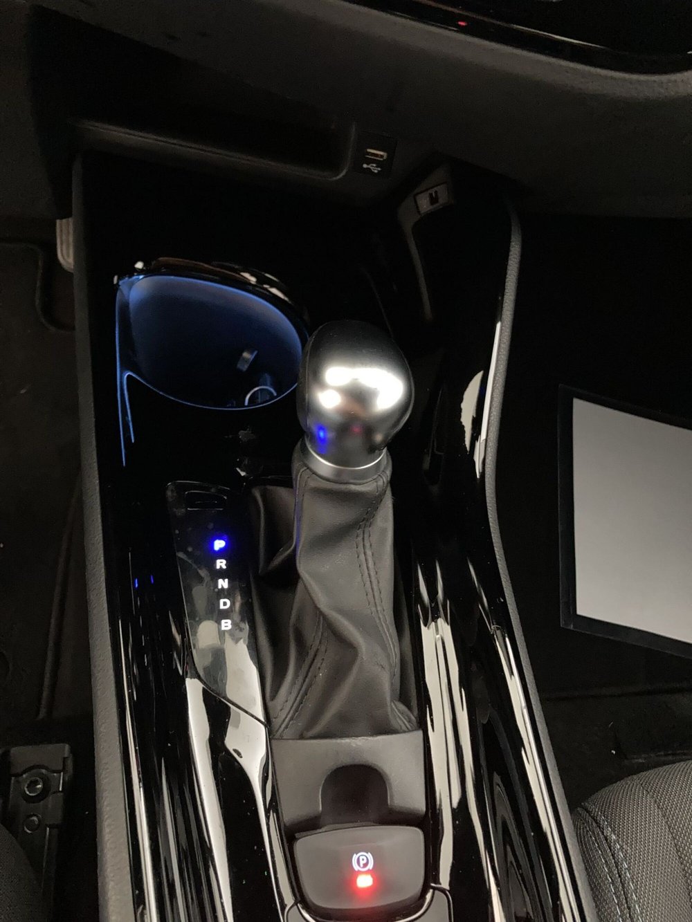 Toyota Toyota C-HR usata a Barletta-Andria-Trani (15)