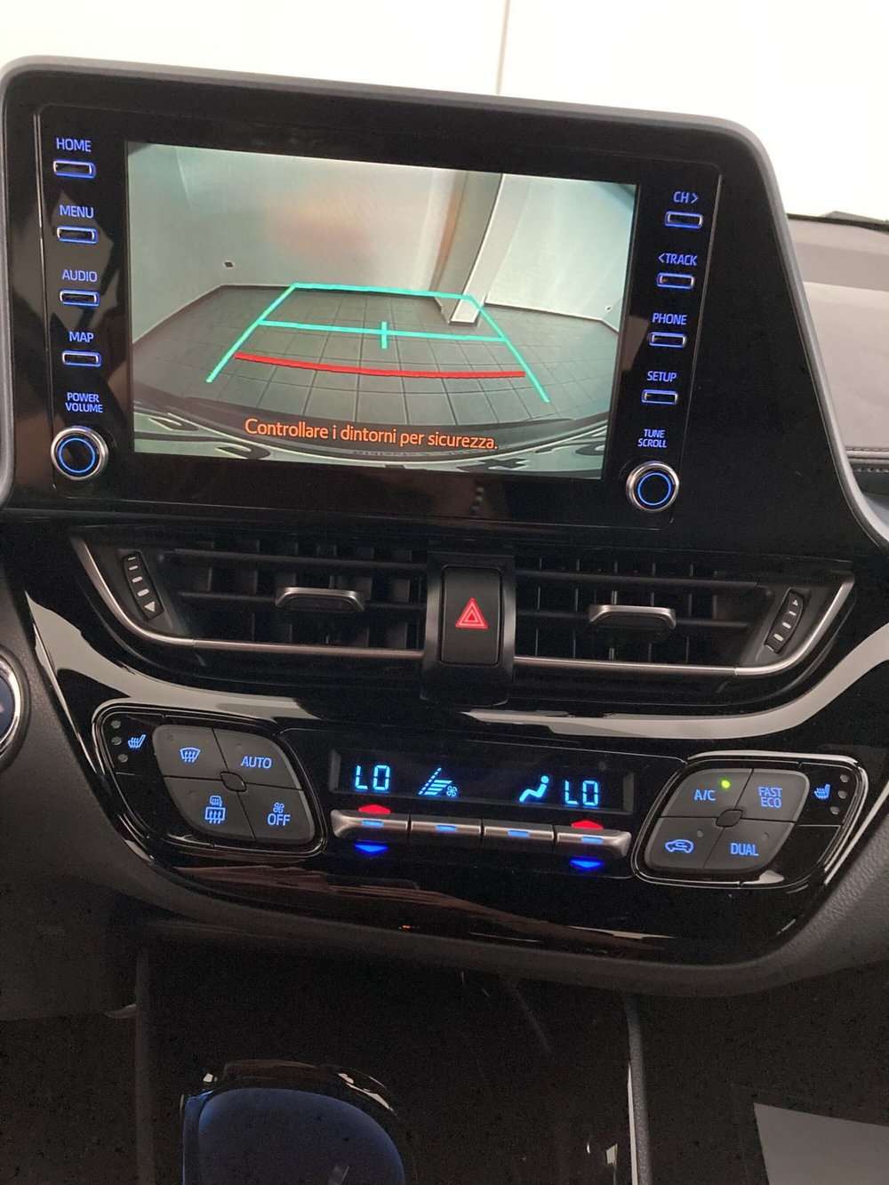Toyota Toyota C-HR usata a Barletta-Andria-Trani (16)