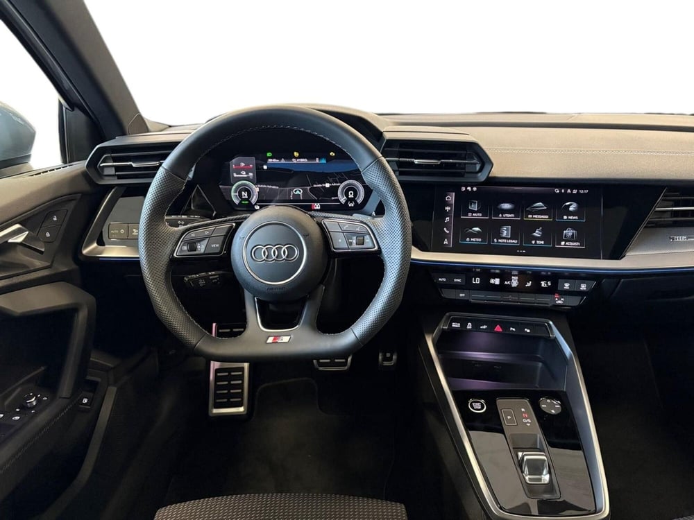 Audi A3 Sportback nuova a Bari (3)