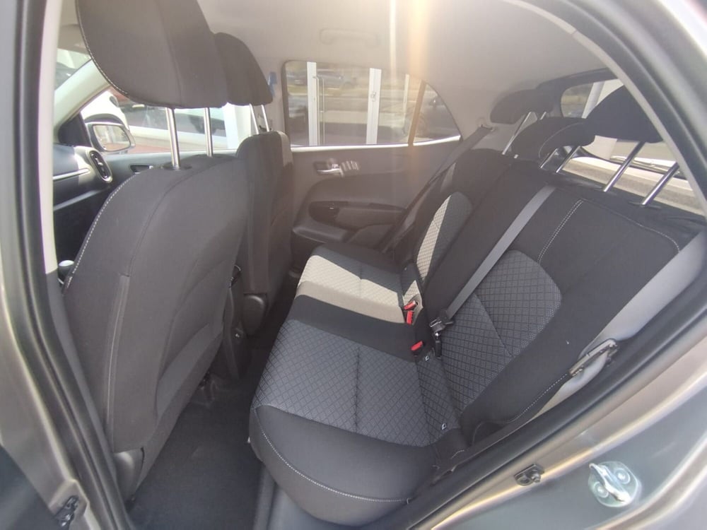 Kia Picanto nuova a Arezzo (10)