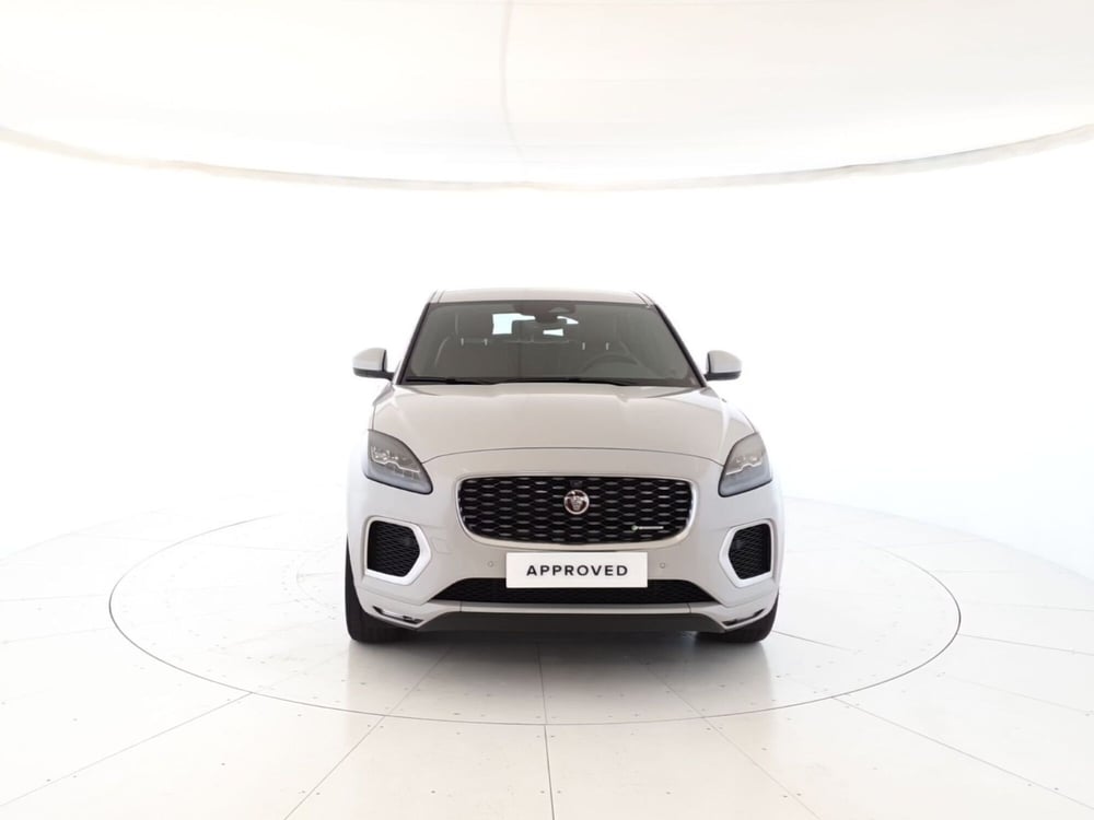 Jaguar E-Pace usata a Monza e Brianza (8)