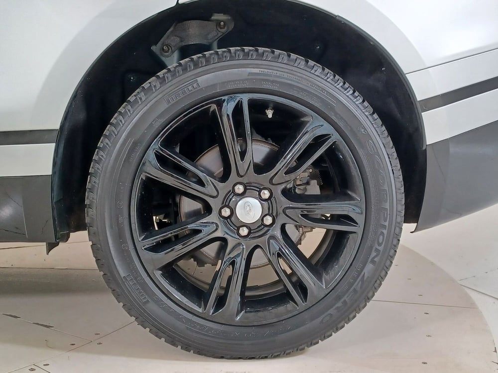 Land Rover Range Rover Velar usata a Torino (9)