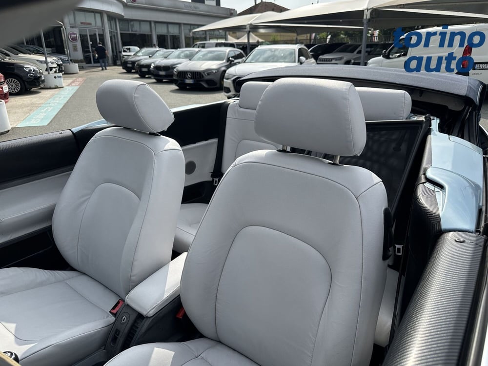 Volkswagen New Beetle Cabrio usata a Torino (9)