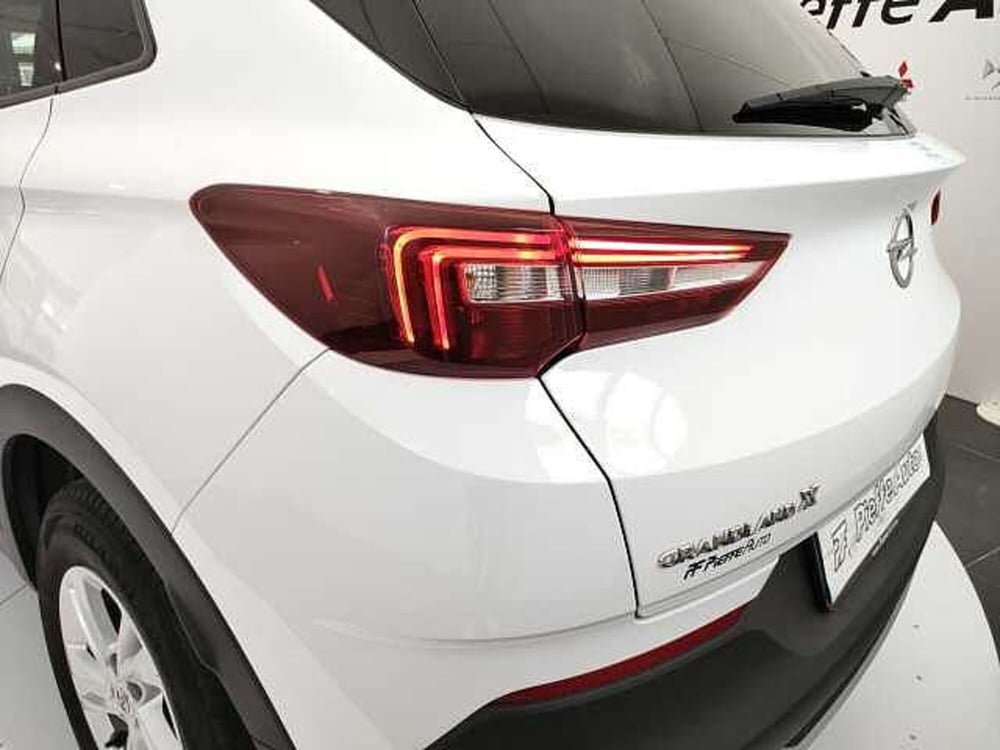 Opel Grandland X usata a Teramo (8)