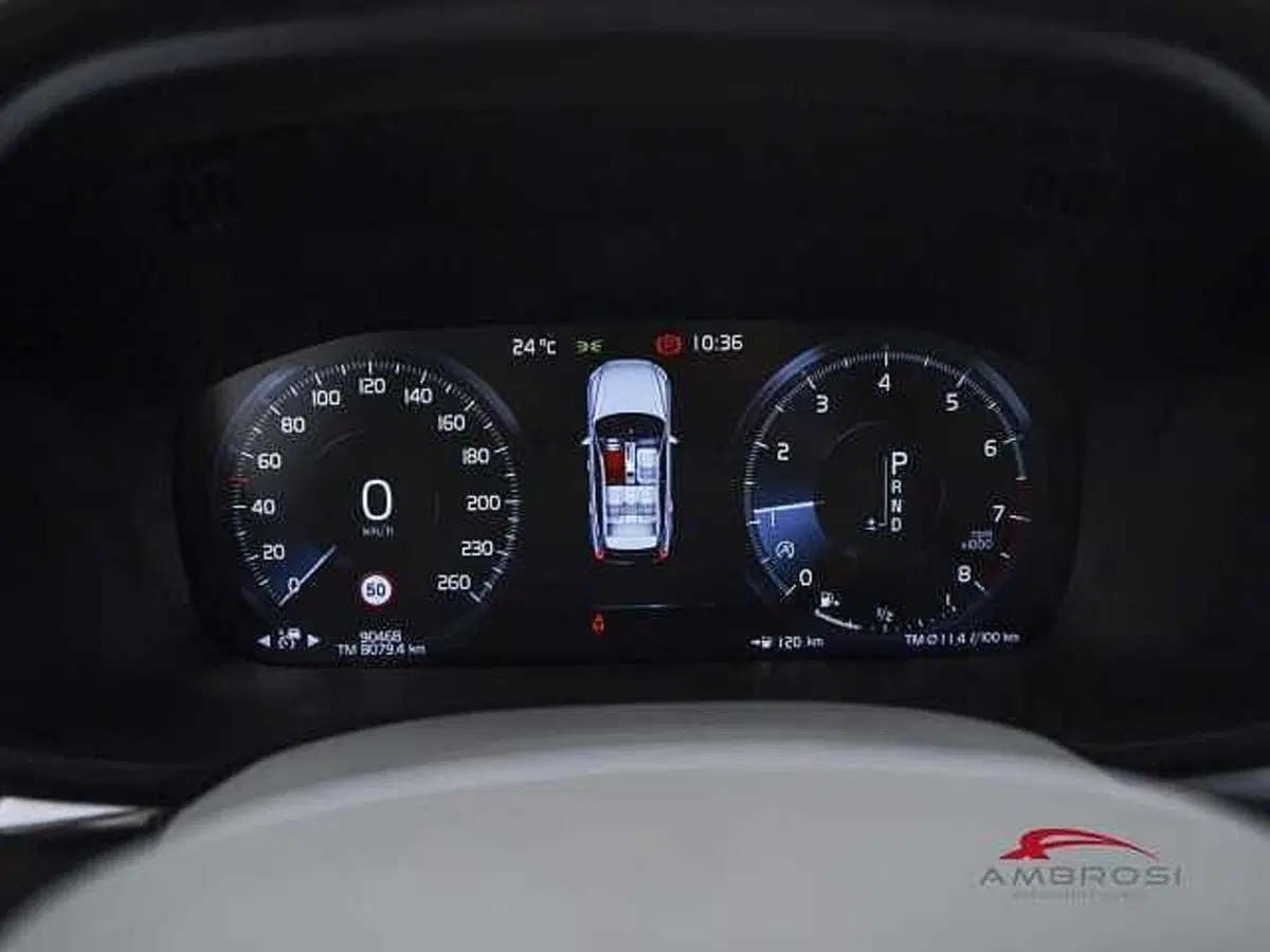 Volvo XC60 usata a Viterbo (13)