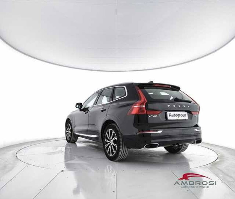 Volvo XC60 usata a Viterbo (4)