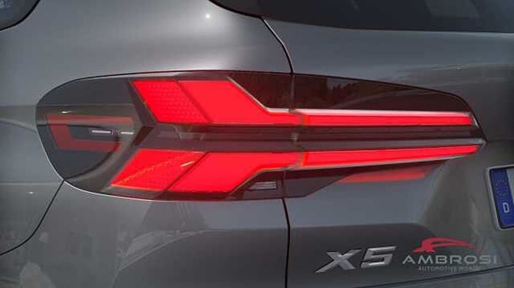 BMW X5 nuova a Viterbo (7)