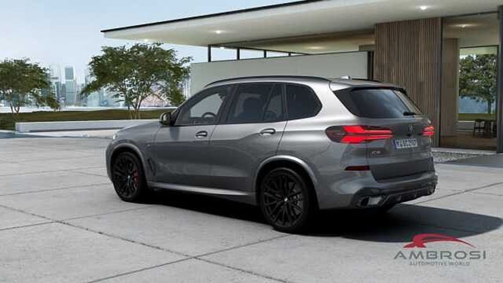 BMW X5 nuova a Viterbo (2)