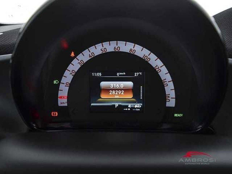 smart Fortwo usata a Viterbo (11)