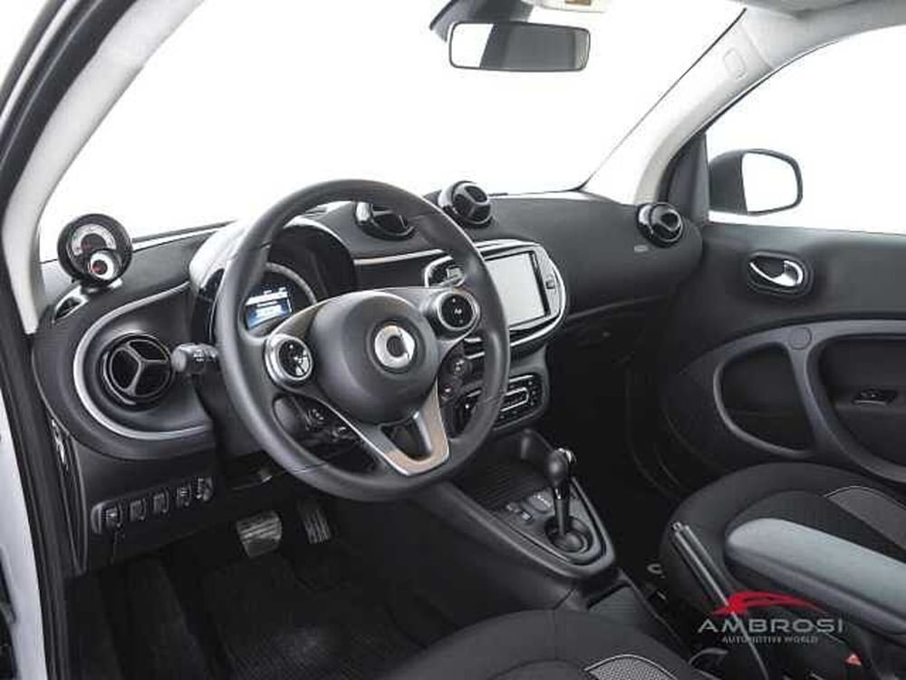 smart Fortwo usata a Viterbo (8)