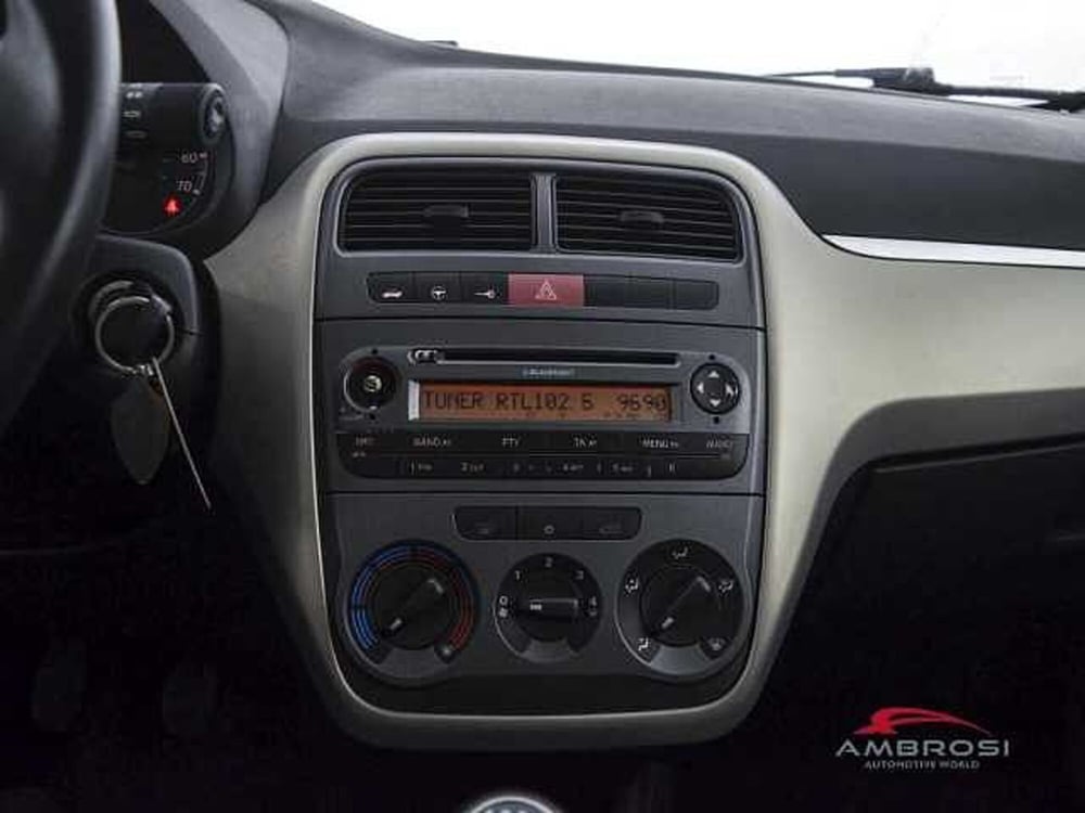 Fiat Punto Evo usata a Viterbo (15)