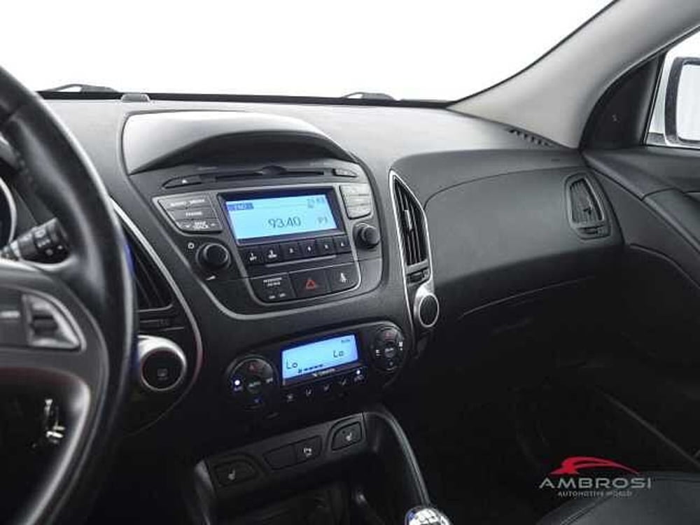Hyundai ix35 usata a Viterbo (18)