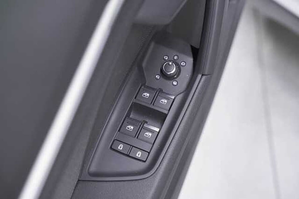 Audi A3 Sportback usata a Como (16)