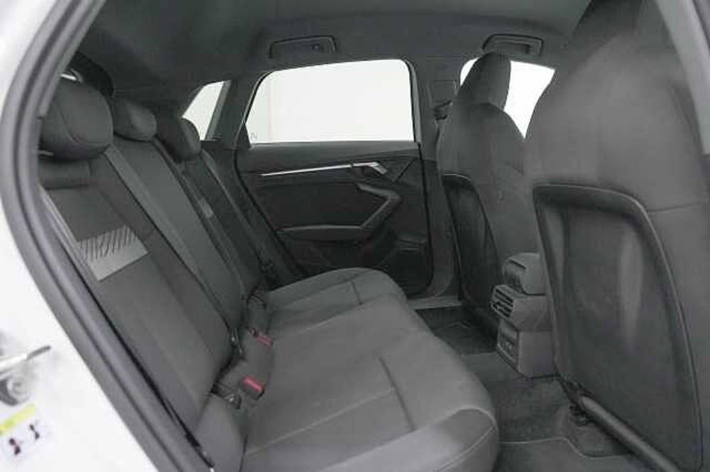 Audi A3 Sportback usata a Como (9)