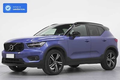 Volvo XC40 T3 Geartronic R-design del 2020 usata a Lipomo