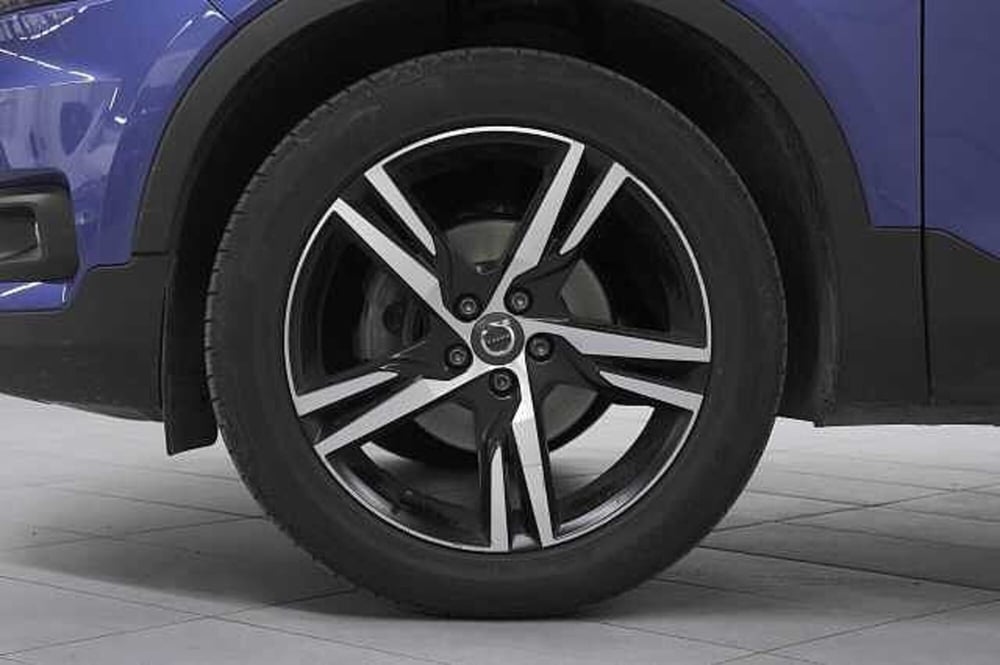 Volvo XC40 usata a Como (10)