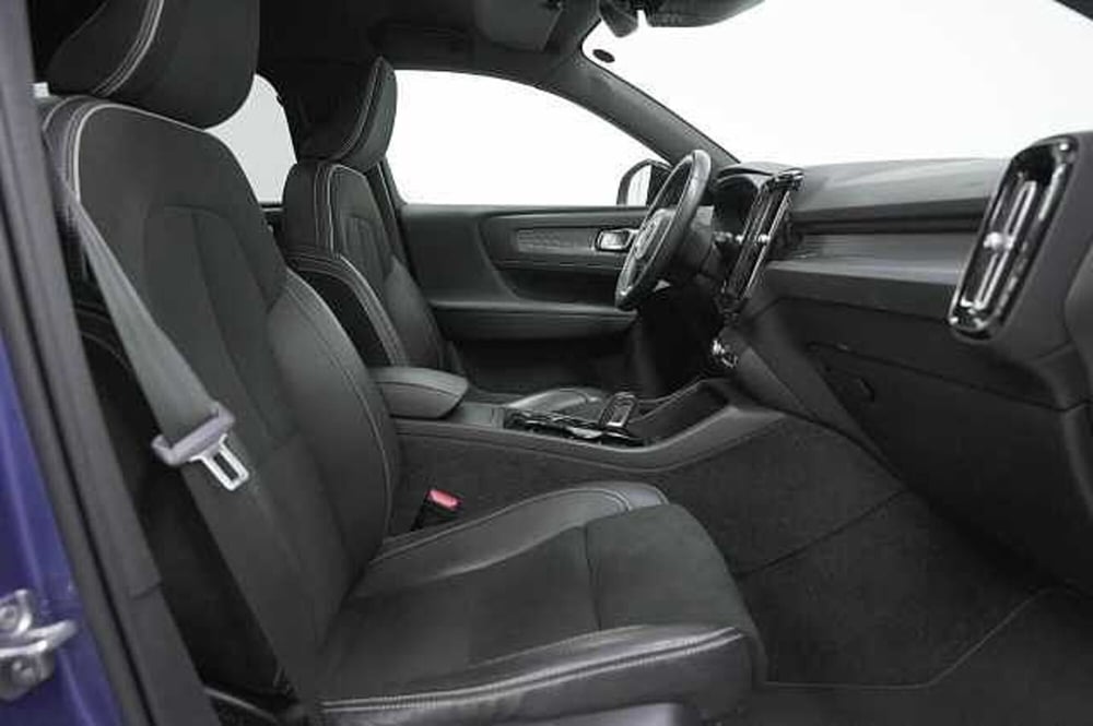 Volvo XC40 usata a Como (7)