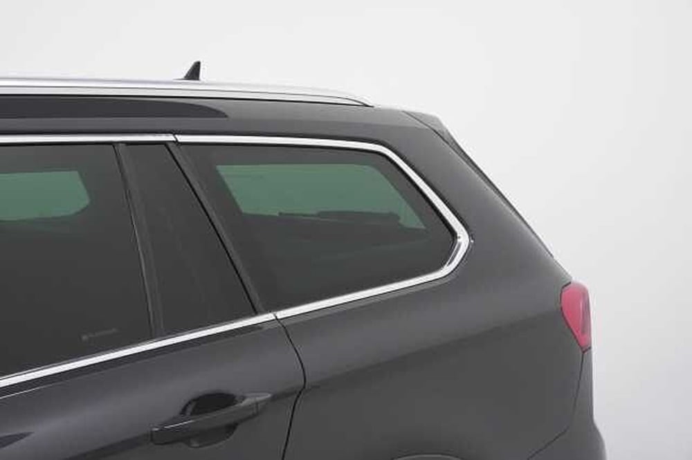 Volkswagen Passat Variant usata a Como (13)
