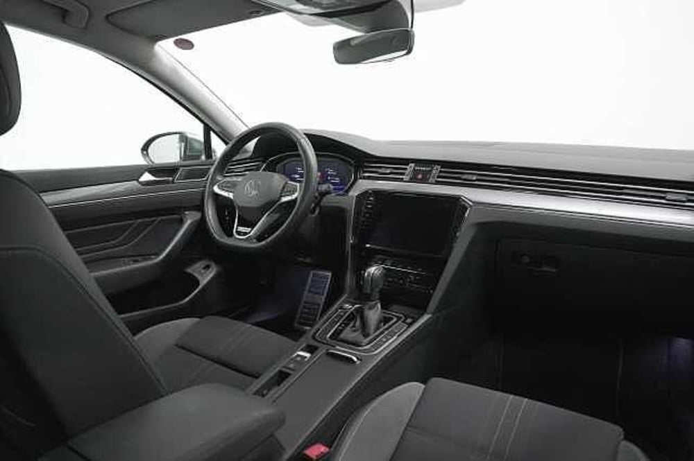 Volkswagen Passat Variant usata a Como (6)