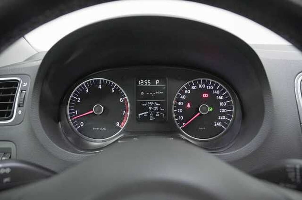 Volkswagen Polo usata a Como (17)