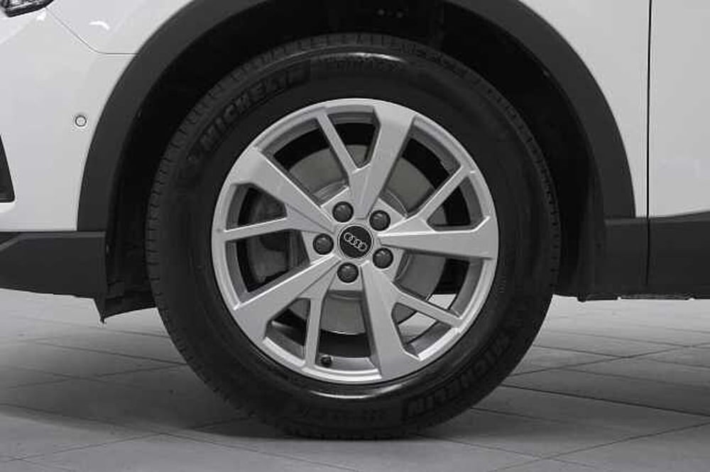 Audi Q3 usata a Como (12)