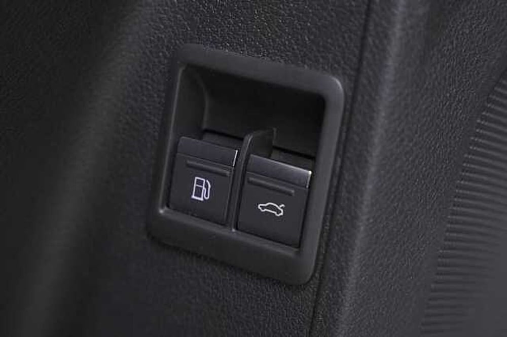 Audi Q3 usata a Como (18)