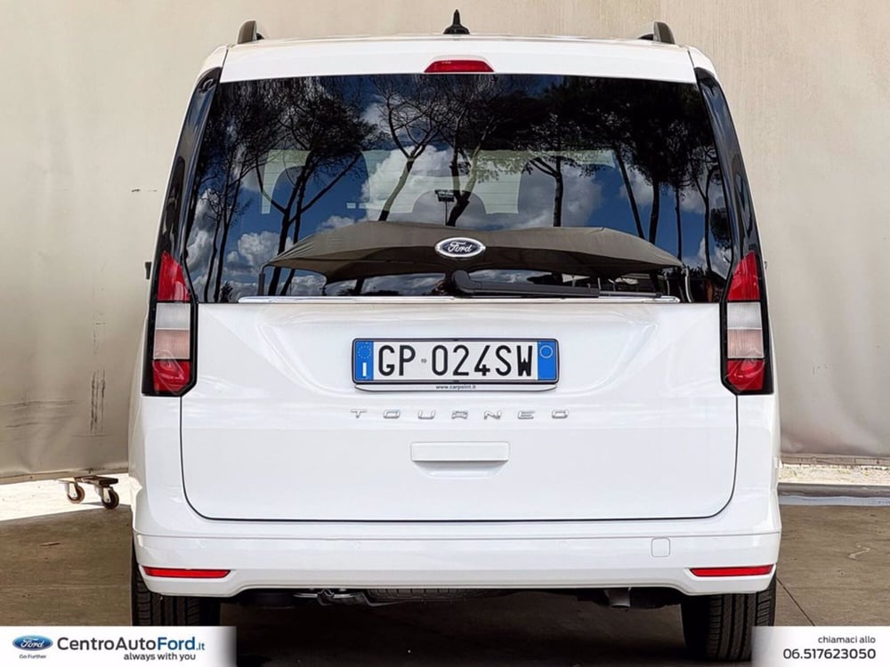 Ford Tourneo Connect usata a Roma (4)