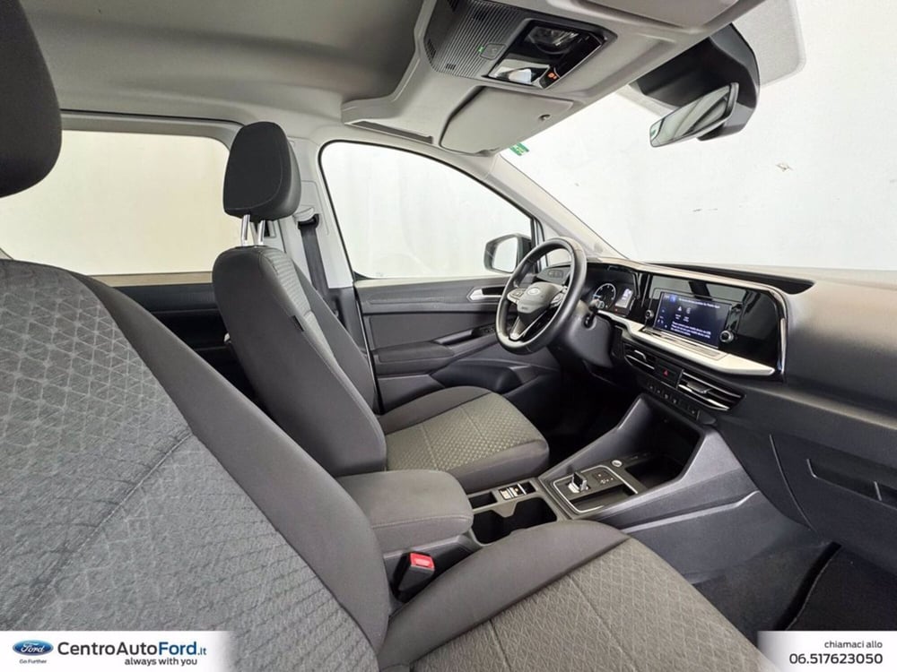 Ford Tourneo Connect usata a Roma (6)